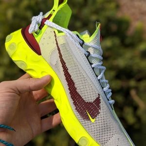 Nike ISPA REACT